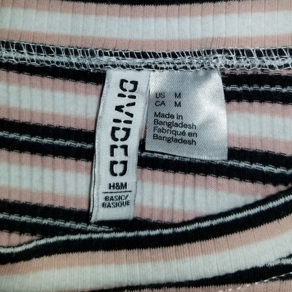 H&M DIVIDED Basic Ribbed Striped Crop Top | Y2K Style Vibes - Picture 6 of 8